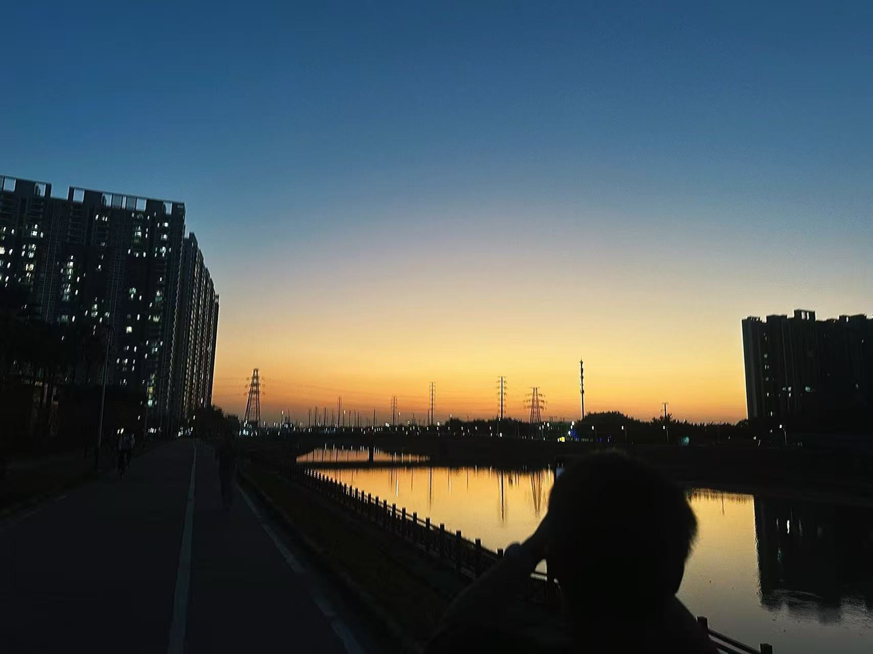 花都校区校园黄昏